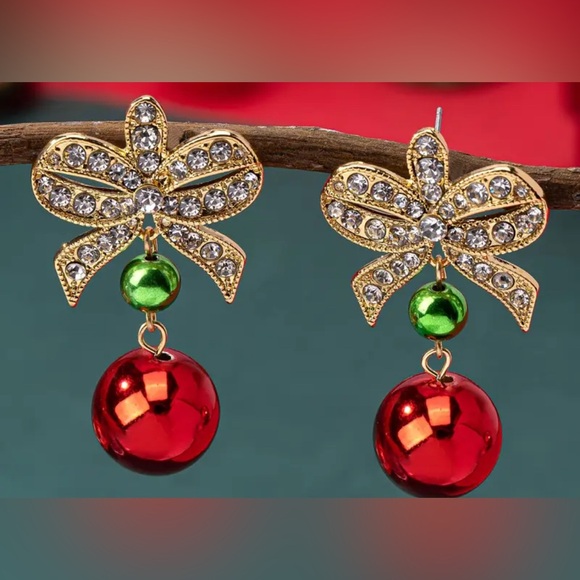 Elegant Gold Bow Earrings with Red and Green Accents - Picture 4 of 4